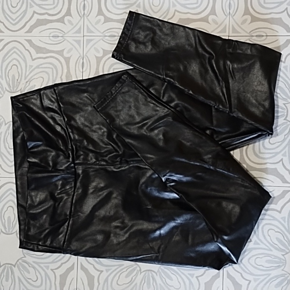Black Sleek Rubber Pants Faux Leather Leggings Party Clubbing Sz M Stretchy Sexy